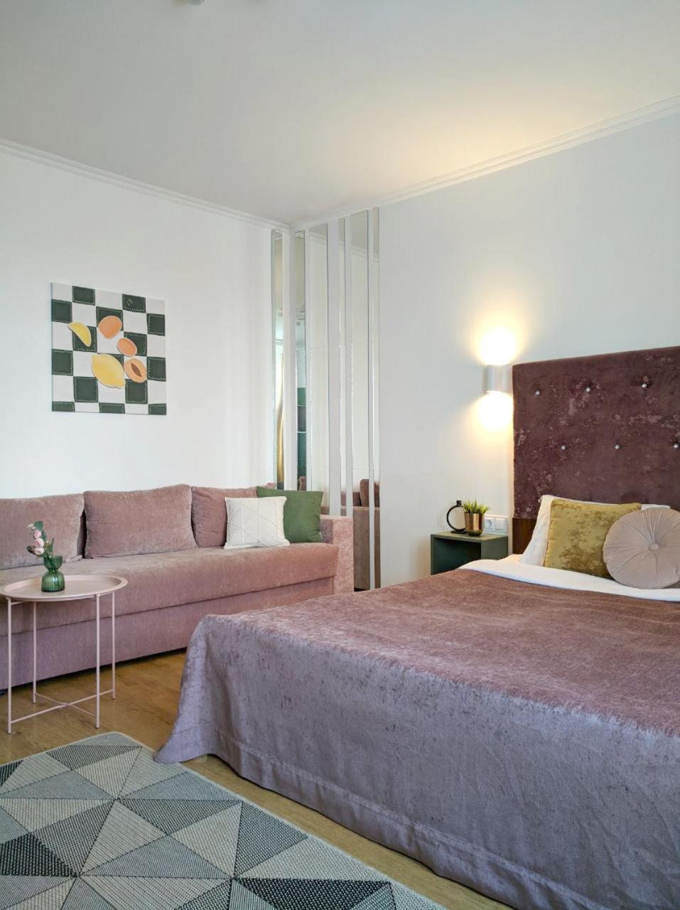 Best One Room Apartments Mukacheve Exterior foto