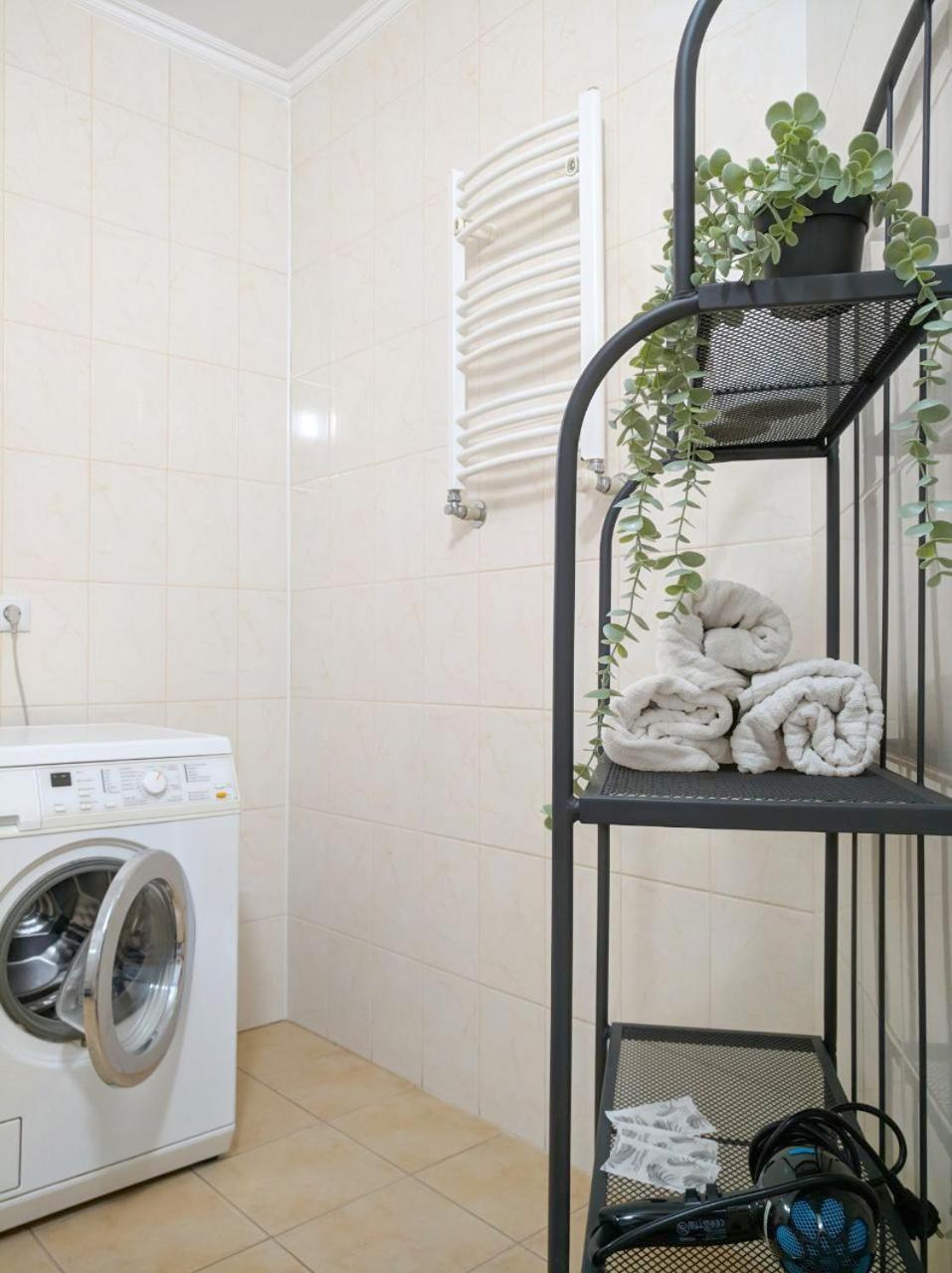 Best One Room Apartments Mukacheve Exterior foto
